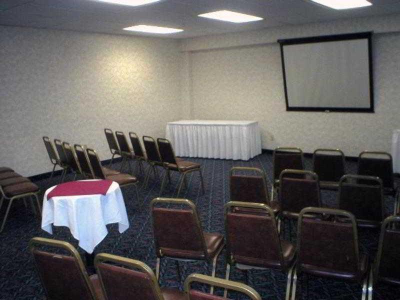 Econo Lodge Inn & Suites Hoquiam Facilities photo