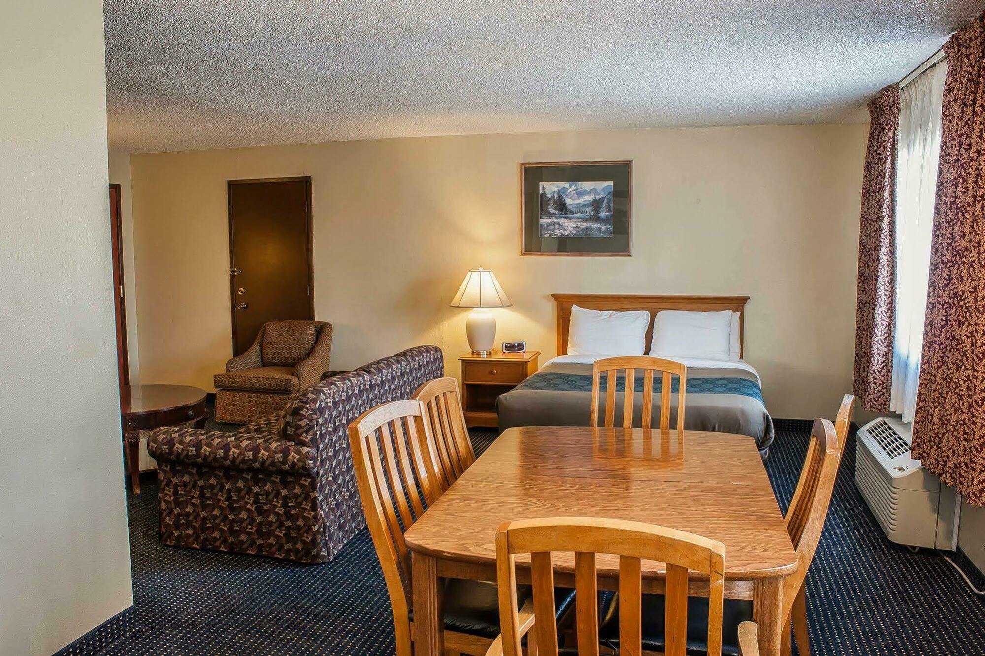 Econo Lodge Inn & Suites Hoquiam Exterior photo